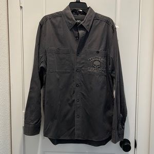 Harley Davidson Gray Embroidered Skull Shirt